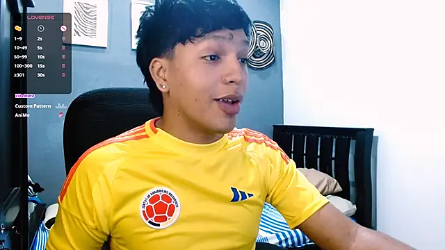 Snapshot of Xander_bonnet1 chatting on January 27, 2025, 12:16 pm Xander bonnet1 online show from January 27, 2025, 12:16 pm