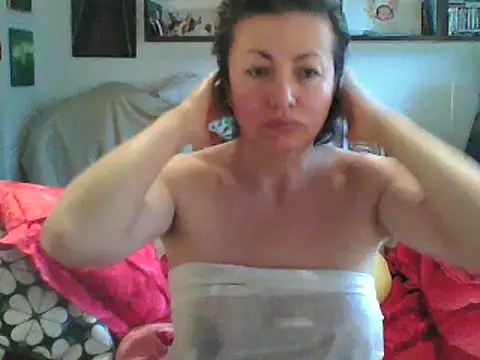 MariaAnaSunshine online show from February 26, 2025, 1:30 pm