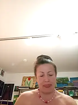 Snapshot of MariaAnaSunshine chatting on September 25, 2025, 7:39 pm MariaAnaSunshine online show from September 25, 2025, 7:39 pm