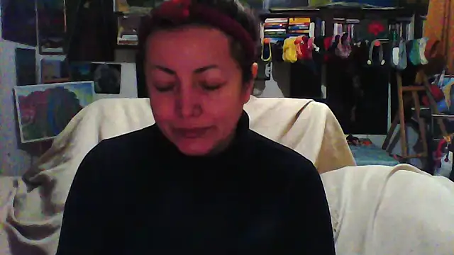 Snapshot of MariaAnaSunshine chatting on December 4, 2025, 7:44 pm MariaAnaSunshine online show from December 4, 2025, 7:44 pm