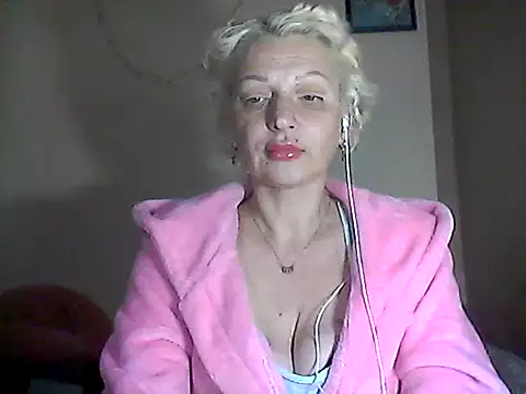 MaryJane441 online show from April 8, 2026, 8:09 pm