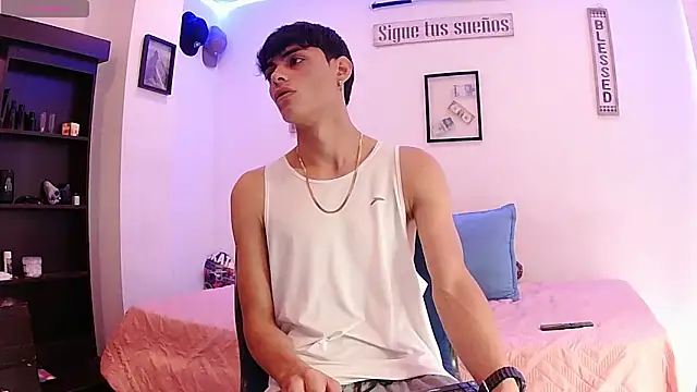 Snapshot of harrytomson_1 chatting on September 16, 2025, 6:31 pm harrytomson 1 online show from September 16, 2025, 6:31 pm