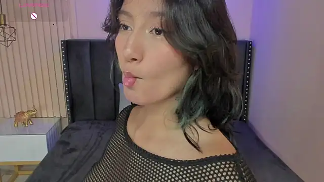 Snapshot of Yazmin_rouse chatting on March 11, 2025, 2:07 pm Yazmin rouse online show from March 11, 2025, 2:07 pm