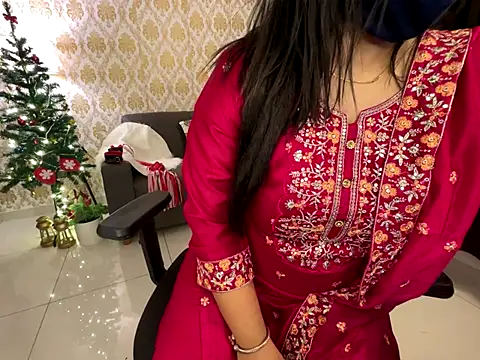 Snapshot of SamairAhh chatting on December 3, 2024, 4:39 pm SamairAhh online show from December 3, 2024, 4:39 pm