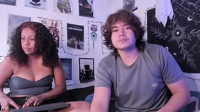 hothoneychile online show from September 19, 2025, 3:45 pm