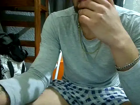 montevideoo online show from December 17, 2025, 5:02 am