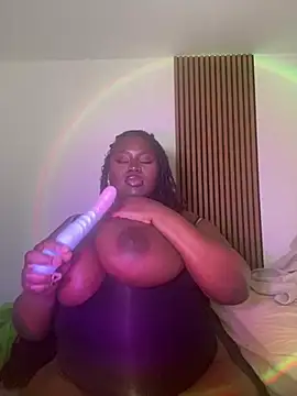 just4Ux online show from April 12, 2026, 5:40 pm