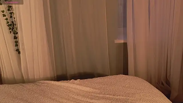 SunnyRisha online show from October 24, 2025, 5:04 am