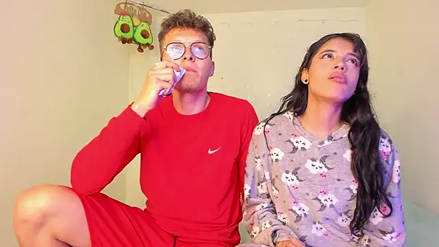 Snapshot of CelesteXCute chatting on March 7, 2025, 12:37 am CelesteXCute online show from March 7, 2025, 12:37 am