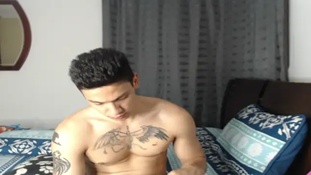 Tobicutee online show from January 14, 2026, 12:38 am