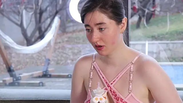 Snapshot of GentleSparkMay chatting on December 2, 2024, 11:34 am GentleSparkMay online show from December 2, 2024, 11:34 am