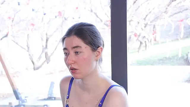 Snapshot of GentleSparkMay chatting on December 6, 2024, 9:10 am GentleSparkMay online show from December 6, 2024, 9:10 am