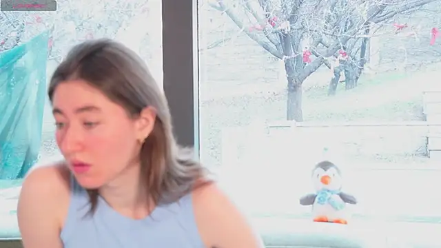 Snapshot of GentleSparkMay chatting on February 5, 2025, 9:25 am GentleSparkMay online show from February 5, 2025, 9:25 am