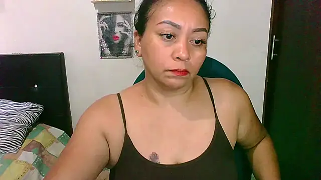 zaray bella online show from March 30, 2026, 9:38 pm