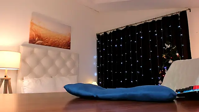 footfetish baby online show from January 13, 2026, 5:07 pm