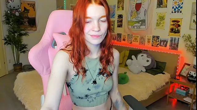 Snapshot of Sunny_Elly chatting on February 2, 2025, 5:53 am Sunny Elly online show from February 2, 2025, 5:53 am