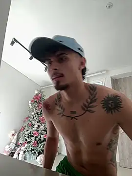 Snapshot of SebastianJust chatting on December 21, 2025, 5:42 pm SebastianJust online show from December 21, 2025, 5:42 pm