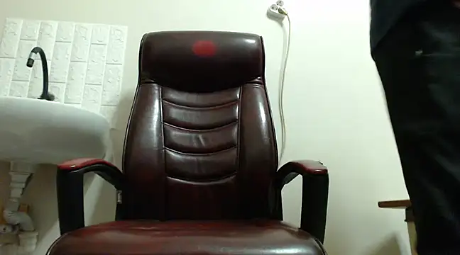 hardbigcock16 online show from December 28, 2024, 11:52 am