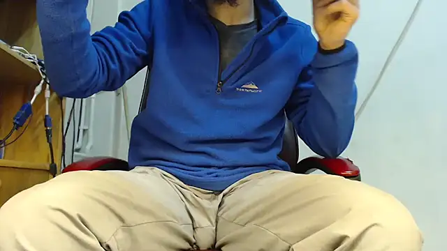 hardbigcock16 online show from January 23, 2025, 7:00 am