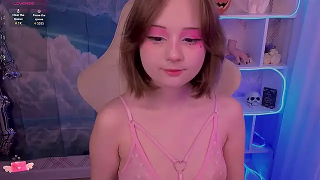 Mary uw online show from October 30, 2025, 3:08 am