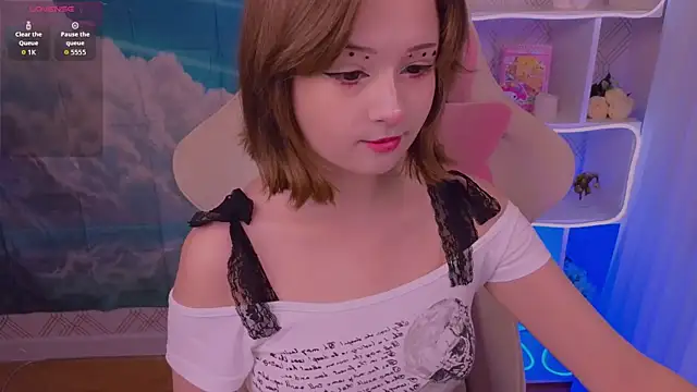 Mary uw online show from November 26, 2025, 4:13 am