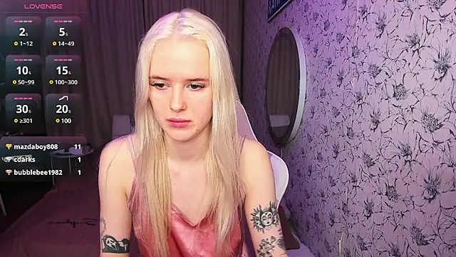 Healing  girl online show from January 13, 2025, 11:19 am