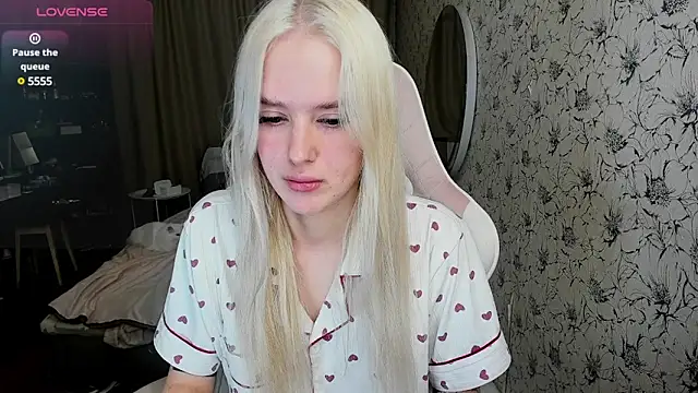 Healing  girl online show from January 26, 2025, 8:03 am