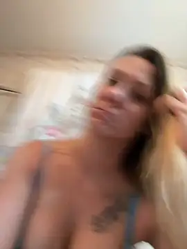 hotNReady6969 online show from February 20, 2025, 5:18 pm