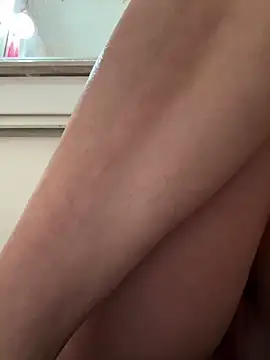 hotNReady6969 online show from September 14, 2025, 3:05 am