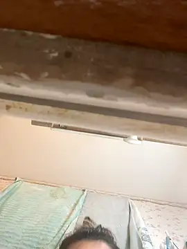 hotNReady6969 online show from October 8, 2025, 4:32 am