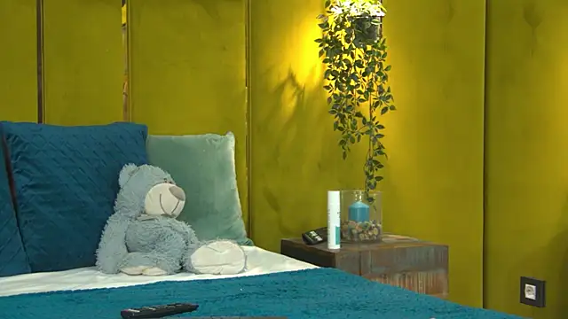 NattyDevon online show from October 9, 2025, 5:27 am