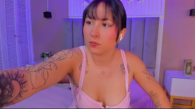 dyvis 22 online show from December 14, 2025, 11:48 am