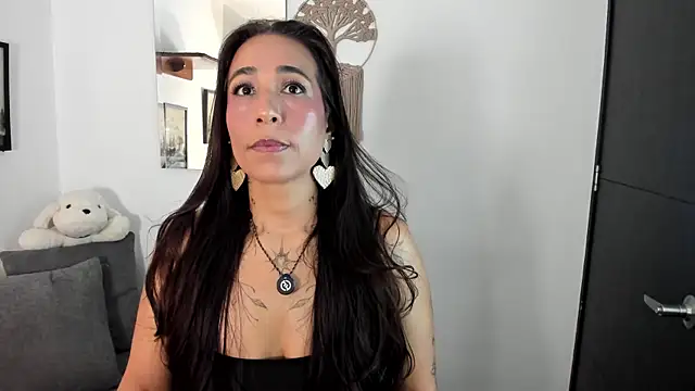 Snapshot of electra_hunt chatting on June 21, 2026, 1:19 am electra hunt online show from June 21, 2026, 1:19 am