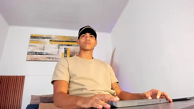 zander 2120 online show from February 19, 2026, 1:29 pm