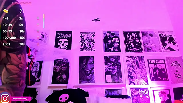 Lexyjoycce online show from October 28, 2025, 9:06 pm