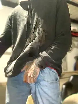 Snapshot of 27powercm chatting on October 22, 2025, 11:59 pm 27powercm online show from October 22, 2025, 11:59 pm