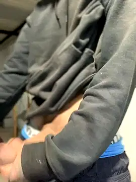 Snapshot of 27powercm chatting on November 30, 2025, 6:17 am 27powercm online show from November 30, 2025, 6:17 am