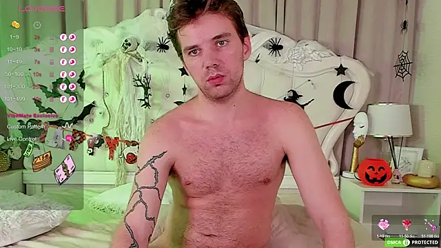 Snapshot of ArthurWhitee chatting on October 21, 2025, 4:08 pm ArthurWhitee online show from October 21, 2025, 4:08 pm