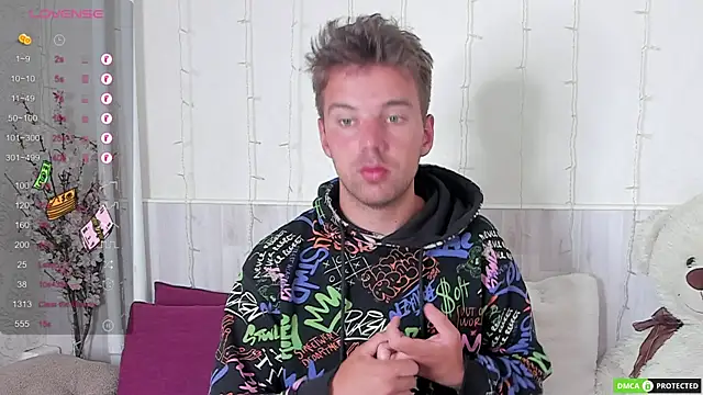 Snapshot of ArthurWhitee chatting on December 2, 2025, 8:19 am ArthurWhitee online show from December 2, 2025, 8:19 am