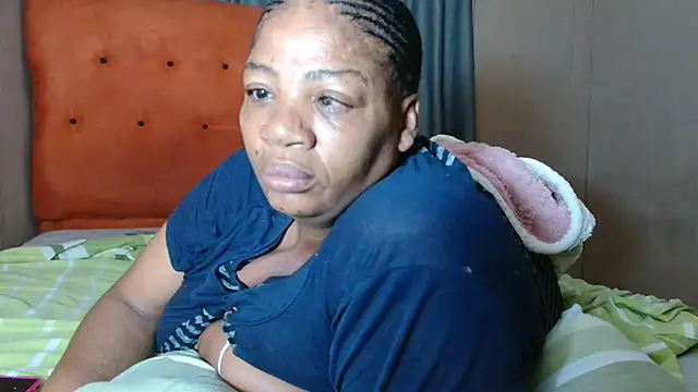 tinagiant online show from March 22, 2026, 2:26 am