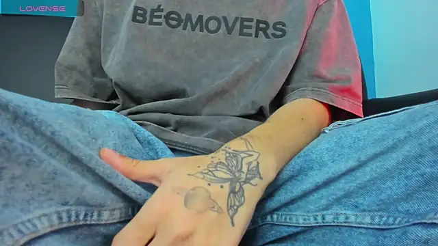 Snapshot of noah_ricci chatting on January 3, 2025, 12:19 pm noah ricci online show from January 3, 2025, 12:19 pm