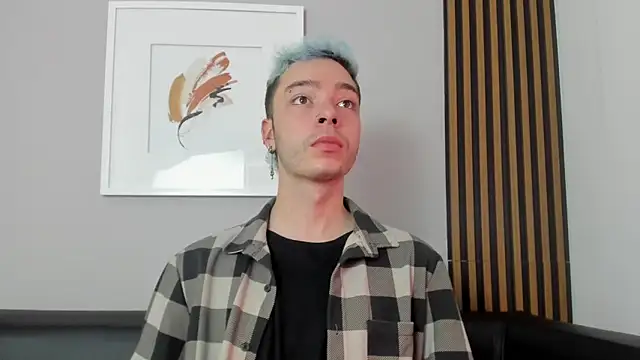 Snapshot of noah_ricci chatting on March 10, 2025, 12:04 pm noah ricci online show from March 10, 2025, 12:04 pm