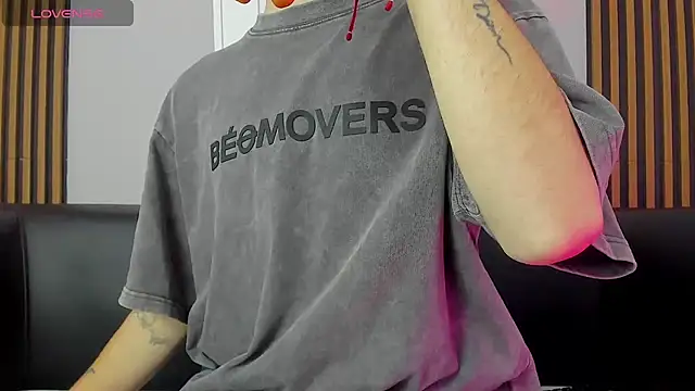 Snapshot of noah_ricci chatting on March 21, 2025, 12:06 pm noah ricci online show from March 21, 2025, 12:06 pm