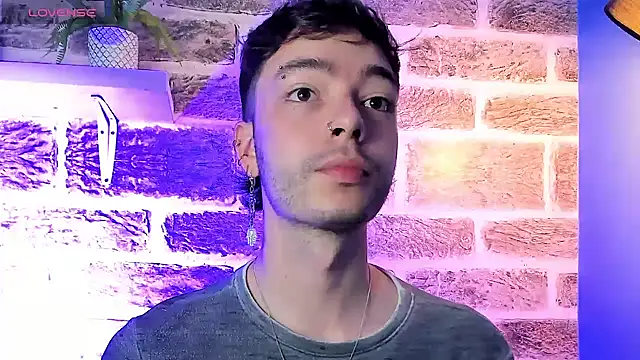 Snapshot of noah_ricci chatting on September 21, 2025, 12:40 pm noah ricci online show from September 21, 2025, 12:40 pm