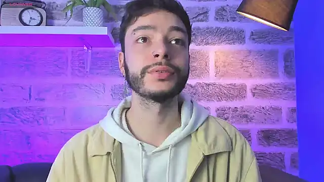 Snapshot of noah_ricci chatting on November 21, 2025, 12:04 pm noah ricci online show from November 21, 2025, 12:04 pm