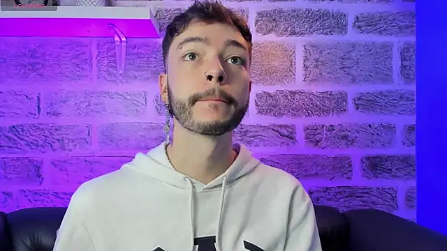 Snapshot of noah_ricci chatting on November 27, 2025, 12:07 pm noah ricci online show from November 27, 2025, 12:07 pm