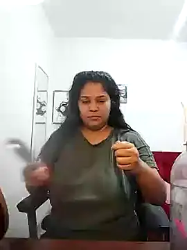 VenussTits97 online show from November 9, 2025, 9:13 pm