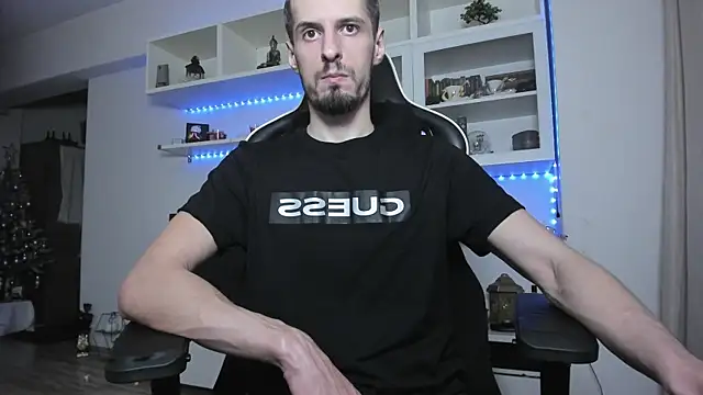 Snapshot of ToddClaytonn chatting on January 8, 2026, 8:11 pm ToddClaytonn online show from January 8, 2026, 8:11 pm