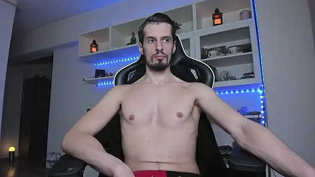 Snapshot of ToddClaytonn chatting on February 6, 2026, 5:23 am ToddClaytonn online show from February 6, 2026, 5:23 am