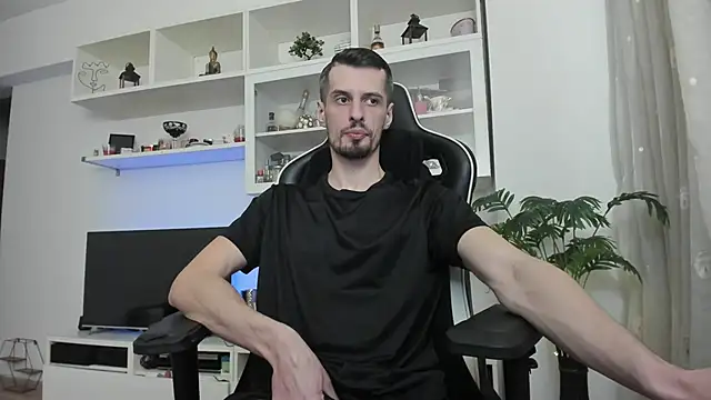 Snapshot of ToddClaytonn chatting on March 14, 2026, 11:43 pm ToddClaytonn online show from March 14, 2026, 11:43 pm